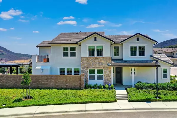 Escondido, CA 92029,3052 Heirloom Pl