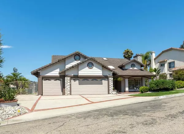 Escondido, CA 92029,1337 Oak View WAY