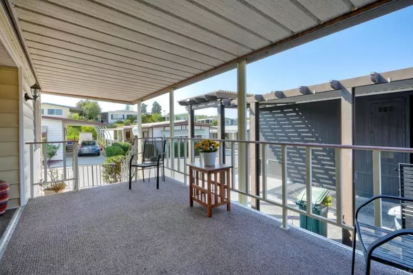 San Marcos, CA 92078,3535 Linda Vista DR #128