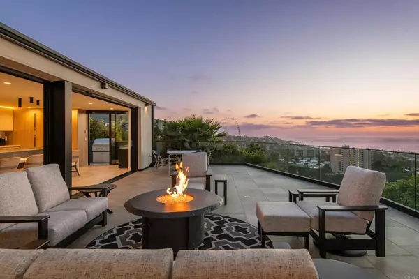La Jolla, CA 92037,2684 Costebelle DR