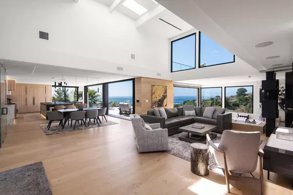 La Jolla, CA 92037,2684 Costebelle DR