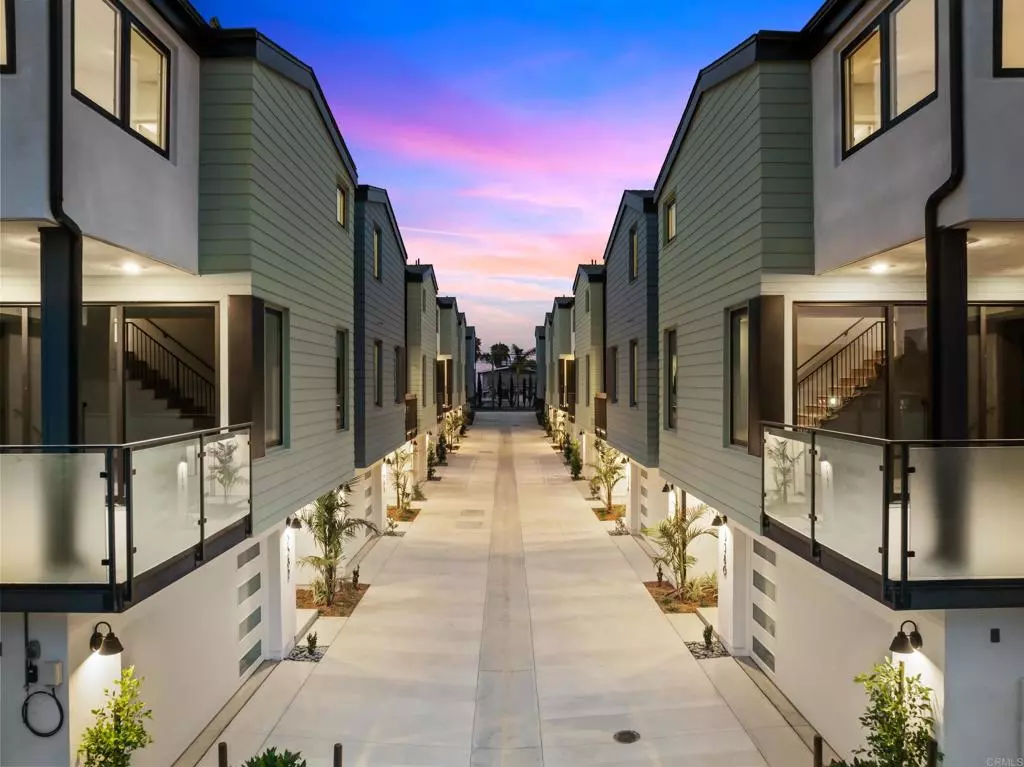 Carlsbad, CA 92008,3580 Garfield ST