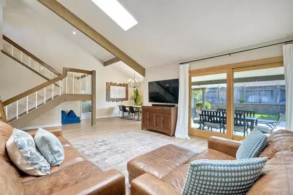 Oceanside, CA 92057,1533 Ranchero DR