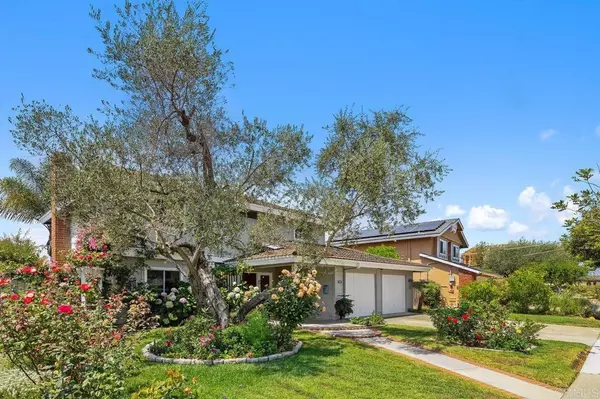 San Diego, CA 92117,5448 Noah Way