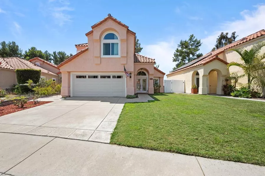 1449 Genoa DR, Vista, CA 92081