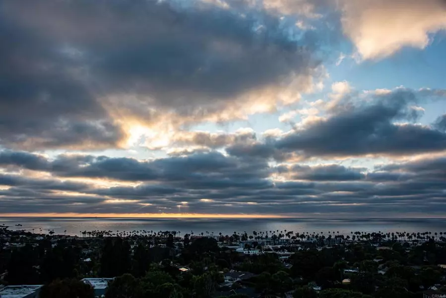 2500 Torrey Pines Road #902, La Jolla, CA 92037