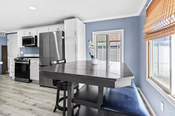 Oceanside, CA 92054,3030 Oceanside BLVD #61