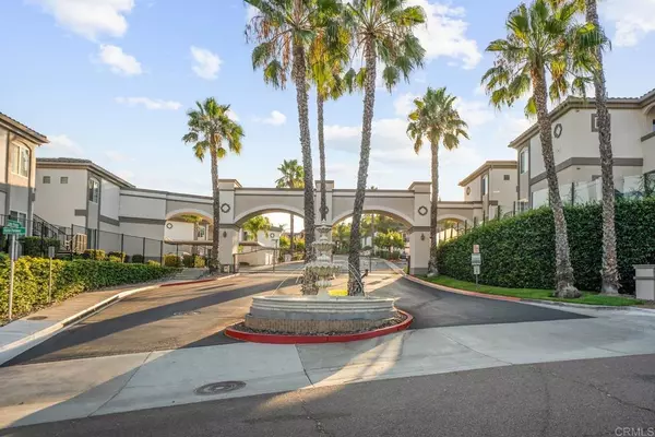 2707 Lake Pointe DR #204, Spring Valley, CA 91977