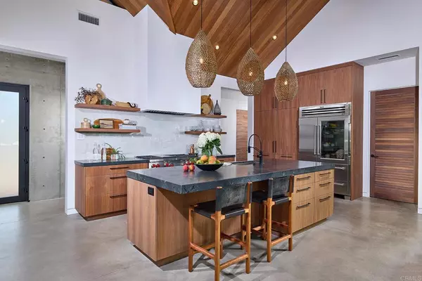 Encinitas, CA 92024,630 Ocean View AVE