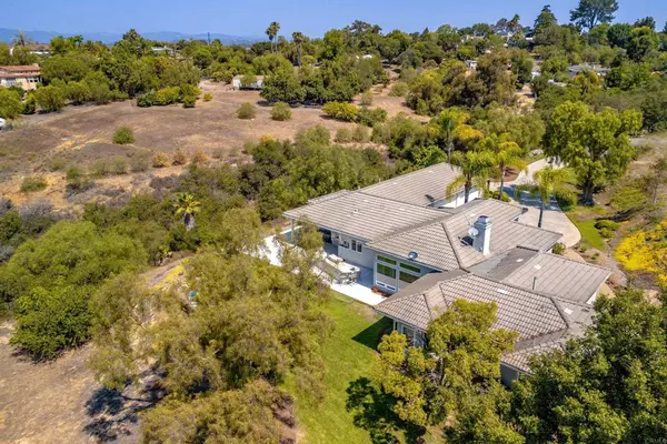 Fallbrook, CA 92028,2888 Winterwarm Way