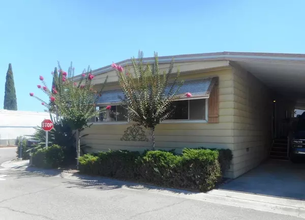 Escondido, CA 92027,2300 E Valley #84