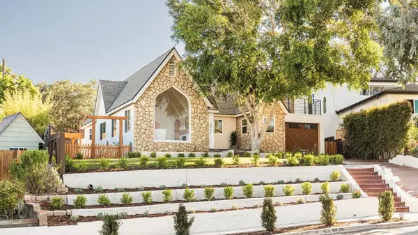 San Diego, CA 92107,3951 Atascadero DR