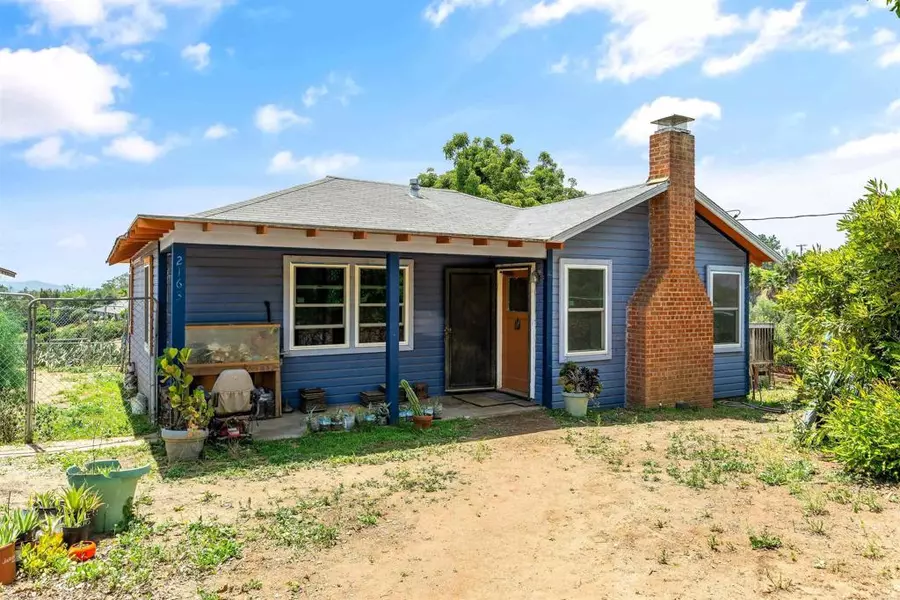 2163 Gracey LN, Fallbrook, CA 92028