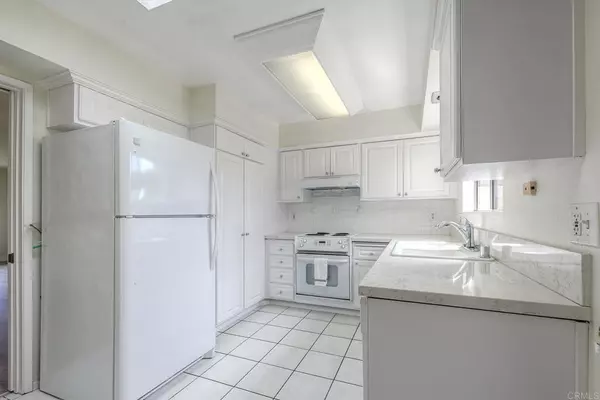 Oceanside, CA 92057,1014 Plover WAY