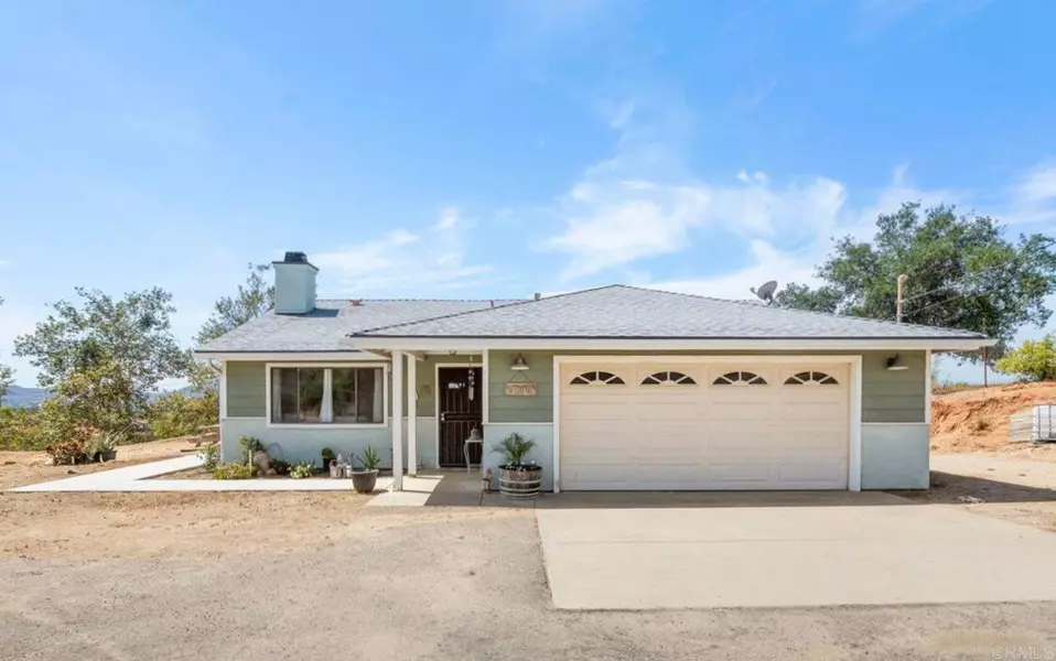 29998 Mac Tan RD, Valley Center, CA 92082