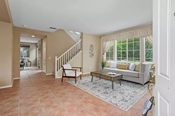 San Marcos, CA 92078,307 Calle De Portola