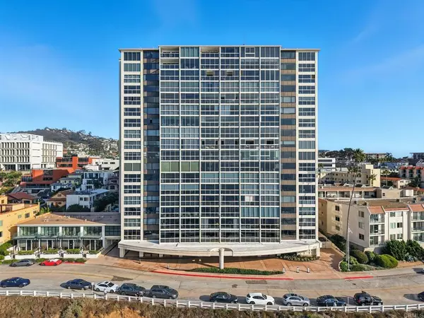 La Jolla, CA 92037,939 Coast Blvd #21c