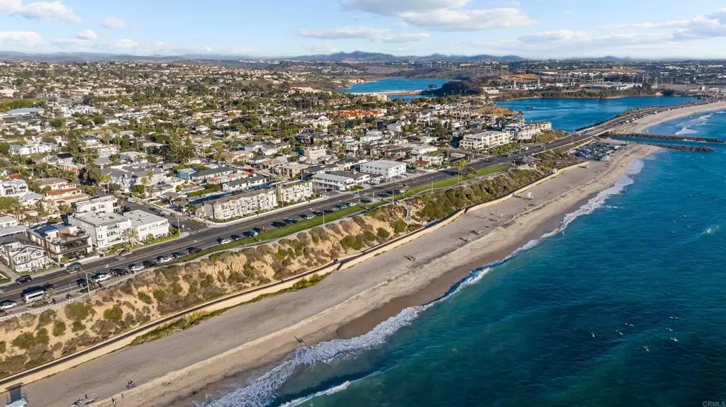 Carlsbad, CA 92008,368 Hemlock Ave