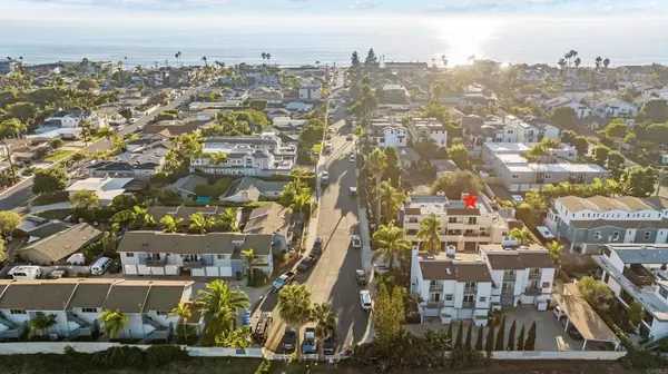 Carlsbad, CA 92008,368 Hemlock Ave