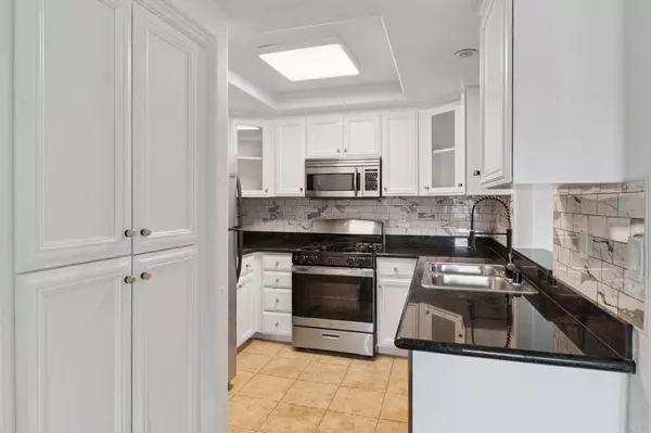 Oceanside, CA 92057,5010 Los Morros WAY #26