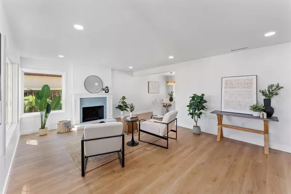 Clairemont Mesa, CA 92117,4654 Lisann ST