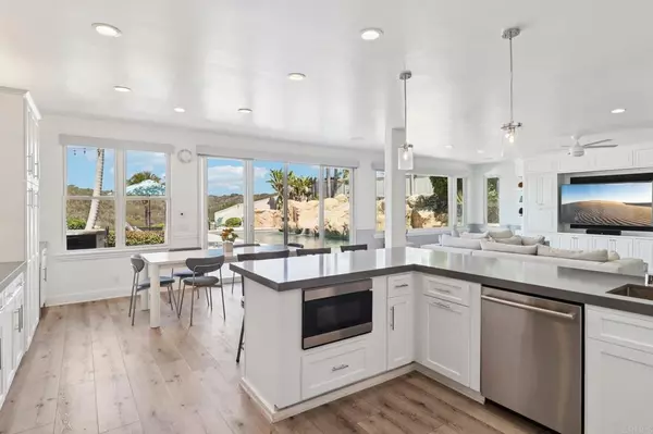 San Diego, CA 92129,12348 Dormouse RD