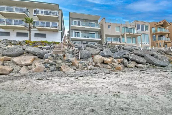 1409 S Pacific ST, Oceanside, CA 92054