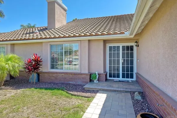 Oceanside, CA 92057,5522 Daybreak Ct