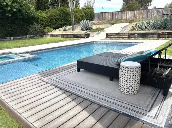 1207 Branding Iron CIR, Vista, CA 92081