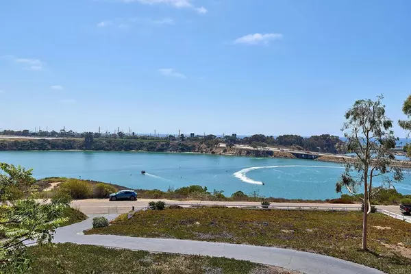 Carlsbad, CA 92008,4380 Adams ST