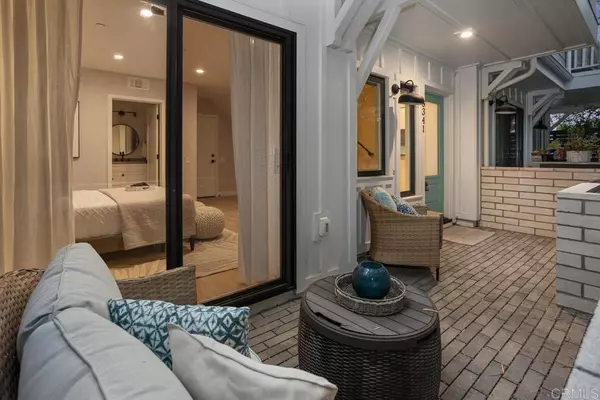 Carlsbad, CA 92008,3341 Tyler ST