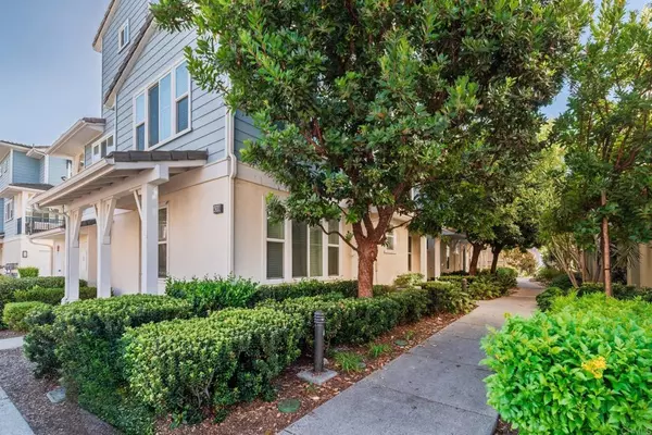 Oceanside, CA 92056,4368 Nautilus WAY #3