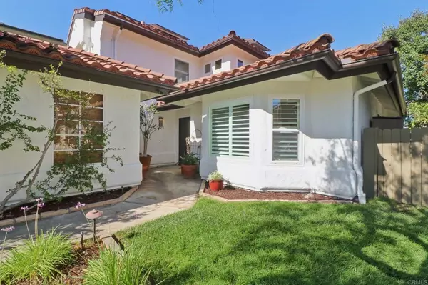 Carlsbad, CA 92009,2933 Via Emerado