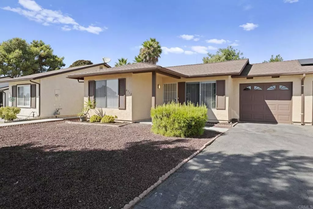 Oceanside, CA 92056,4712 Rim Rock RD