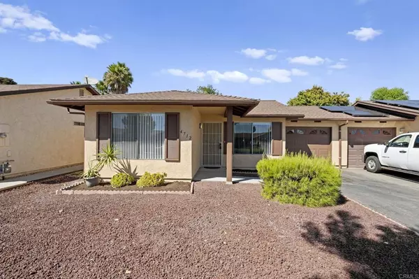 Oceanside, CA 92056,4712 Rim Rock RD