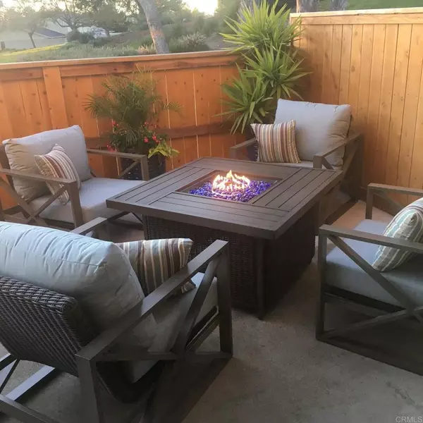 Encinitas, CA 92024,1806 Eastwood LN