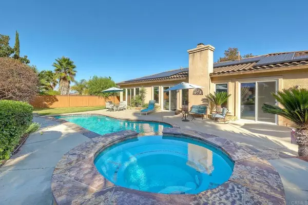 3225 Hidden Estates LN, Escondido, CA 92027