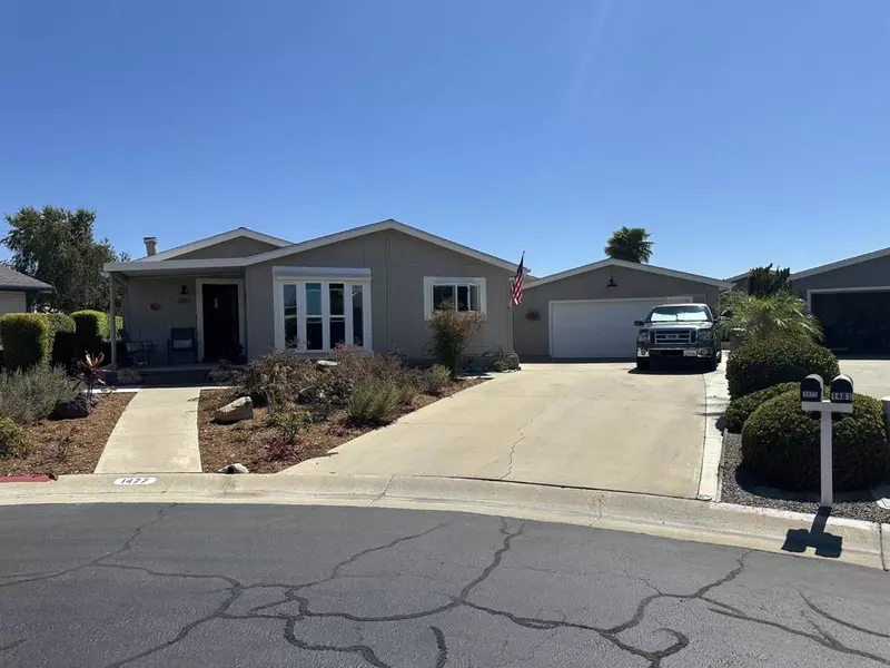 1477 Pioneer CIR, Oceanside, CA 92057