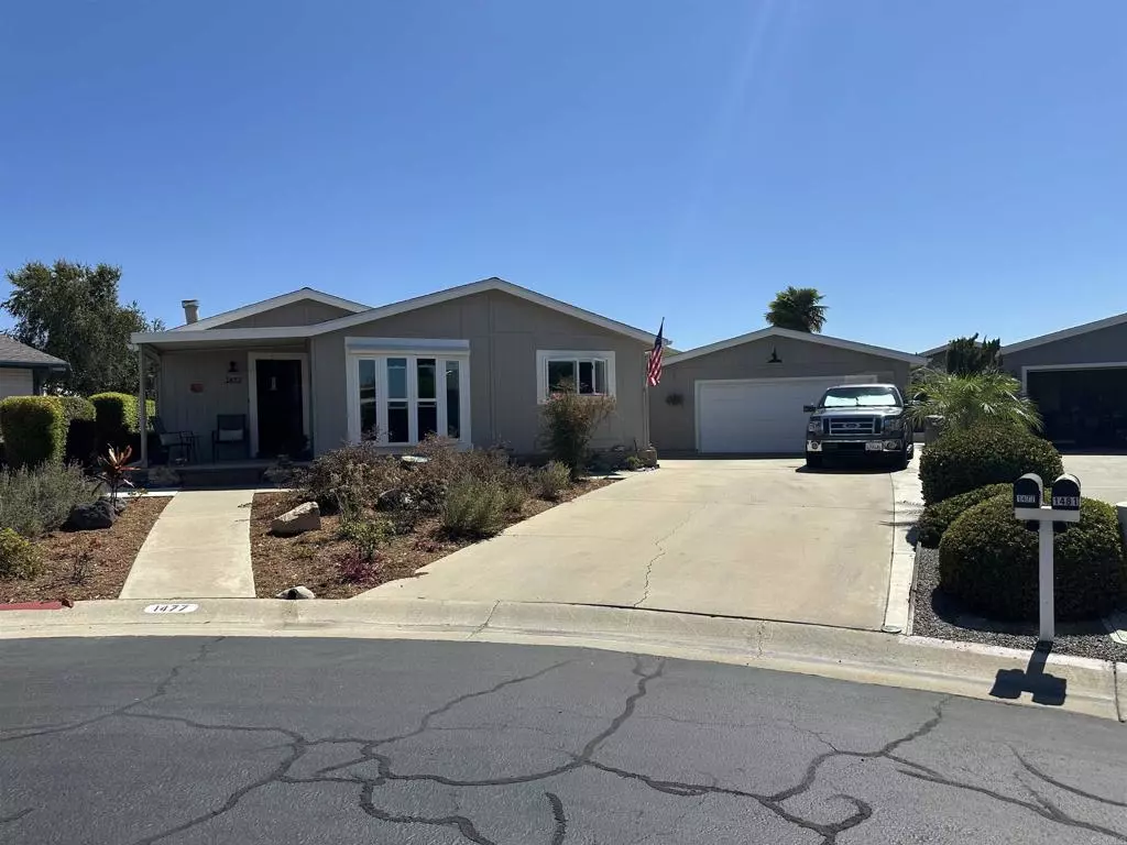 Oceanside, CA 92057,1477 Pioneer CIR