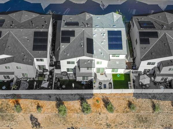 Fallbrook, CA 92028,35190 Blossom PL