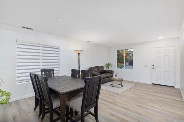 San Marcos, CA 92078,1027 Cima DR