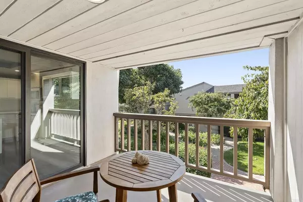 Solana Beach, CA 92075,585 S Sierra AVE #27