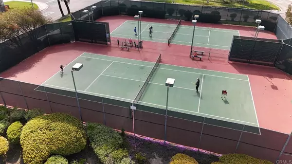 Encinitas, CA 92024,1633 Willowspring Drive North