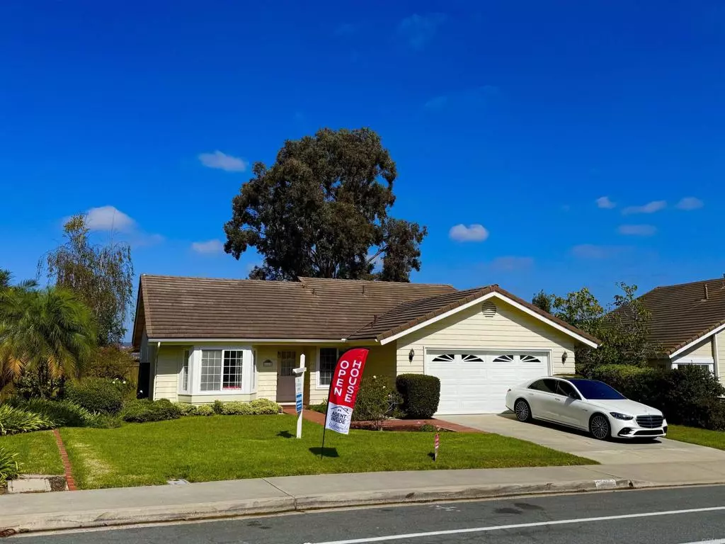 Encinitas, CA 92024,1633 Willowspring Drive North