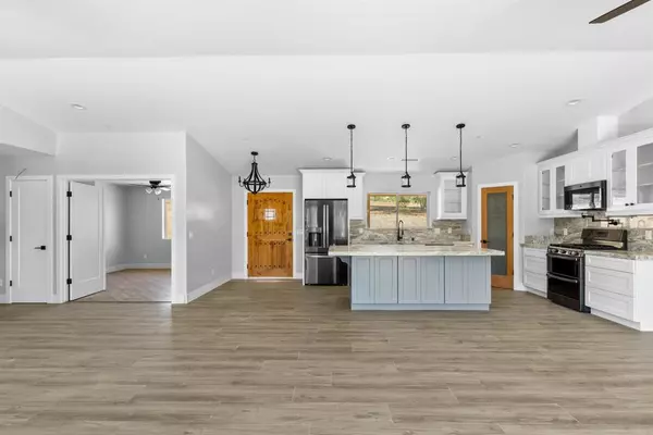 Valley Center, CA 92082,15670 Fruitvale RD