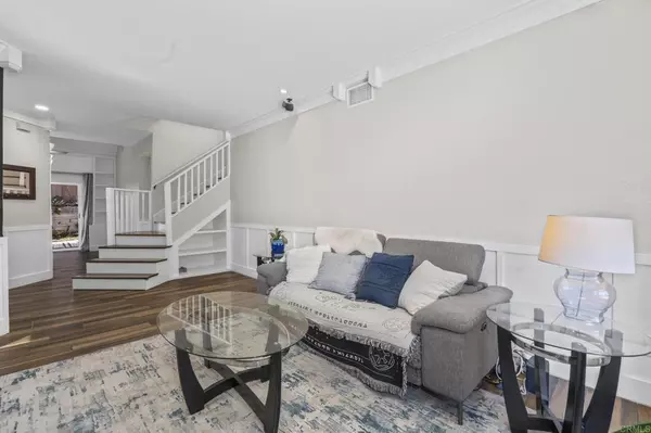 San Marcos, CA 92078,830 English Holly LN