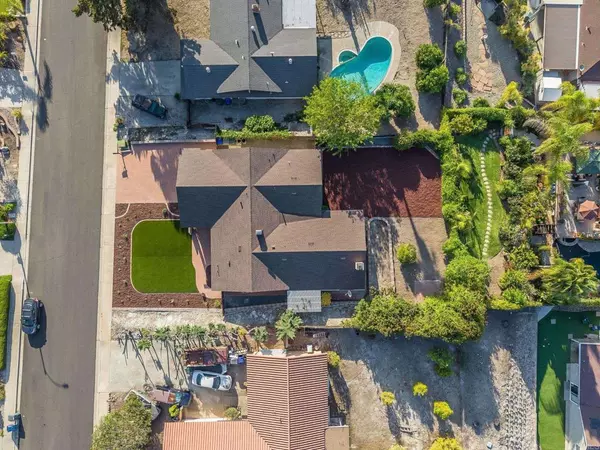 Spring Valley, CA 91977,10034 View Crest CT