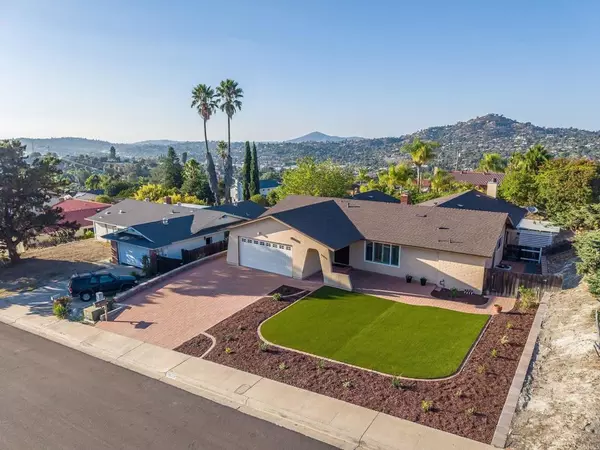 Spring Valley, CA 91977,10034 View Crest CT