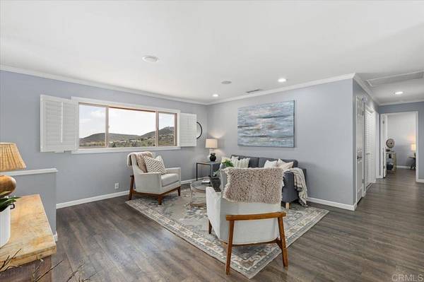 Carlsbad, CA 92009,3137 Avenida Topanga