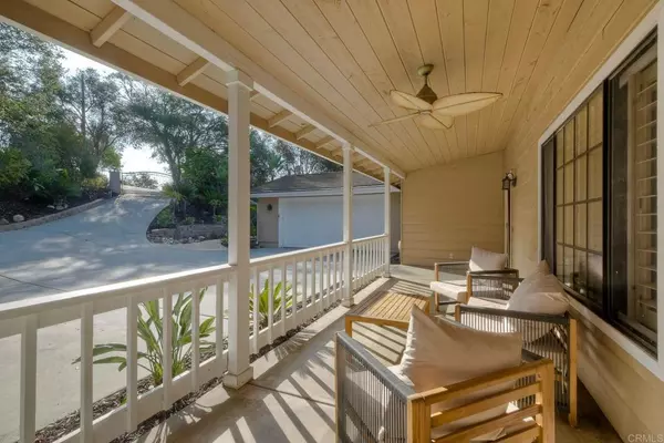 Fallbrook, CA 92028,3915 Palomar DR